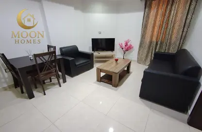 Apartment - 1 Bedroom - 2 Bathrooms for rent in Salaja Street - Doha Al Jadeed - Doha
