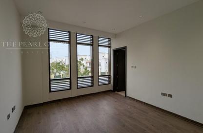 Apartment - 3 Bedrooms - 3 Bathrooms for rent in Giardino Gardens - Giardino Villas - The Pearl Island - Doha