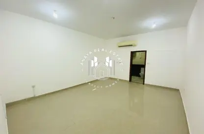 Apartment - Studio - 1 Bathroom for rent in Bu Hamour Street - Abu Hamour - Doha