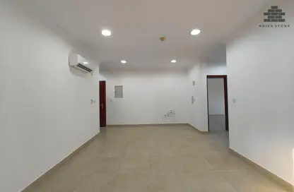 Apartment - 2 Bedrooms - 2 Bathrooms for rent in Al Sadd Road - Al Sadd - Doha