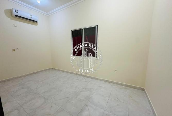 58574613 - Property Image 2