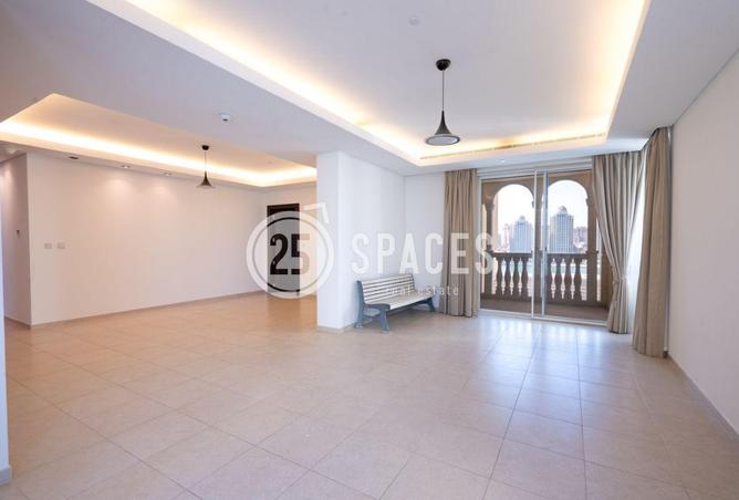 55780467 - Property Image 2