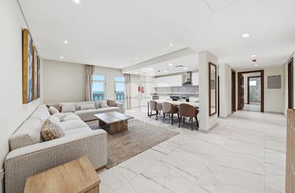 Apartment - 2 Bedrooms - 3 Bathrooms for rent in Giardino Apartments - The Pearl Island - Doha
