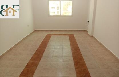 Apartment - 2 Bedrooms - 2 Bathrooms for rent in Al Mansoura - Doha