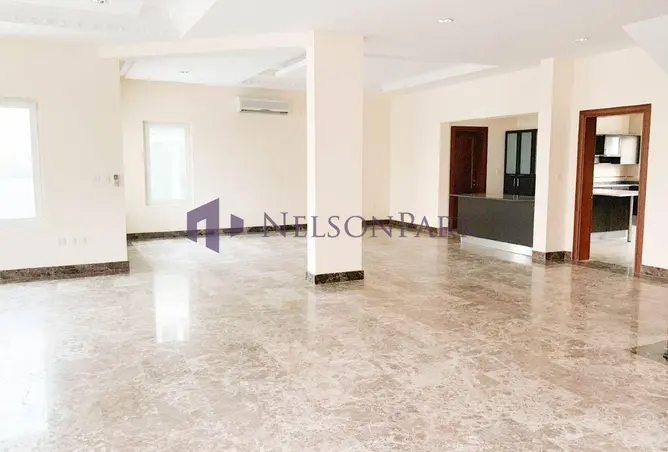64199877 - Property Image 2