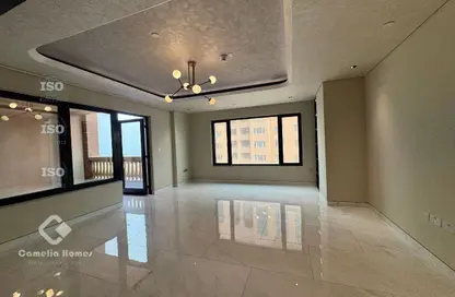 Apartment - 3 Bedrooms - 4 Bathrooms for rent in East Porto Drive - Porto Arabia - The Pearl Island - Doha Apartment - 3 Bedrooms - 4 Bathrooms for rent in East Porto Drive - Porto Arabia - The Pearl Island - Doha