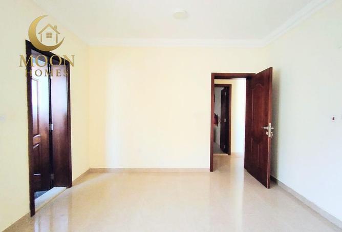 52318714 - Property Image 3