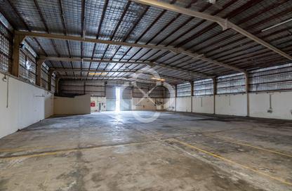 Warehouse - Studio for rent in Industrial Area 4 - Industrial Area - Industrial Area - Doha