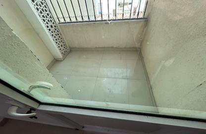 Apartment - 4 Bedrooms - 4 Bathrooms for rent in Muntazah 10 - Al Muntazah - Doha