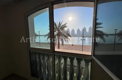 Townhouse - 1 Bedroom - 2 Bathrooms for rent in Viva East - Viva Bahriyah - The Pearl Island - Doha