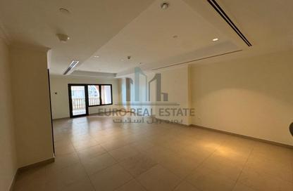 Apartment - 1 Bedroom - 2 Bathrooms for rent in East Porto Drive - Porto Arabia - The Pearl Island - Doha