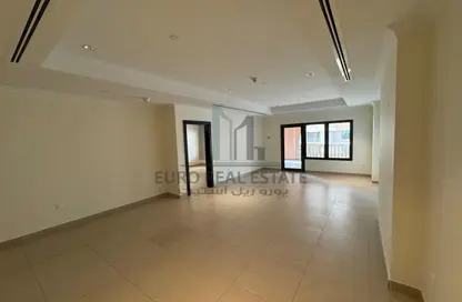 شقة - غرفة نوم - 2 حمامات للايجار في طريق بورتو الشرقي - بورتو أرابيا - جزيرة اللؤلؤة - الدوحة