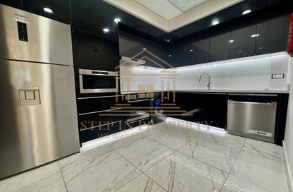 Apartment - 2 Bedrooms - 3 Bathrooms for rent in Viva East - Viva Bahriyah - The Pearl Island - Doha