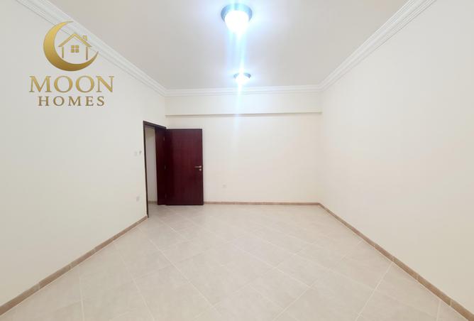 52365873 - Property Image 2