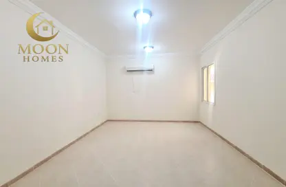 Apartment - 2 Bedrooms - 2 Bathrooms for rent in Al Muntazah Street - Al Muntazah - Doha