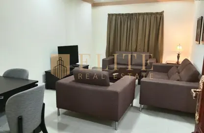 Apartment - 1 Bedroom - 1 Bathroom for rent in Al Sadd Tourist Apartments - Al Sadd - Doha