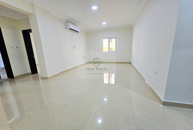 54925798 - Property Main Image