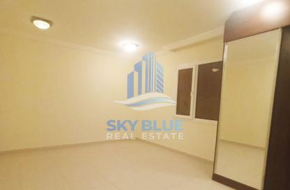 Apartment - Studio - 1 Bathroom for rent in Bu Hamour Street - Abu Hamour - Doha