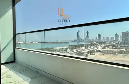 Apartment - 2 Bedrooms - 3 Bathrooms for rent in Marina Tower 02 - Marina District - Lusail