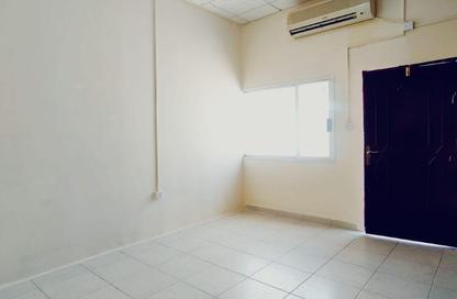 Villa - Studio - 1 Bathroom for rent in Al Sadd - Doha