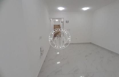 Apartment - 2 Bedrooms - 2 Bathrooms for rent in Fereej Bin Omran - Doha Apartment - 2 Bedrooms - 2 Bathrooms for rent in Fereej Bin Omran - Doha