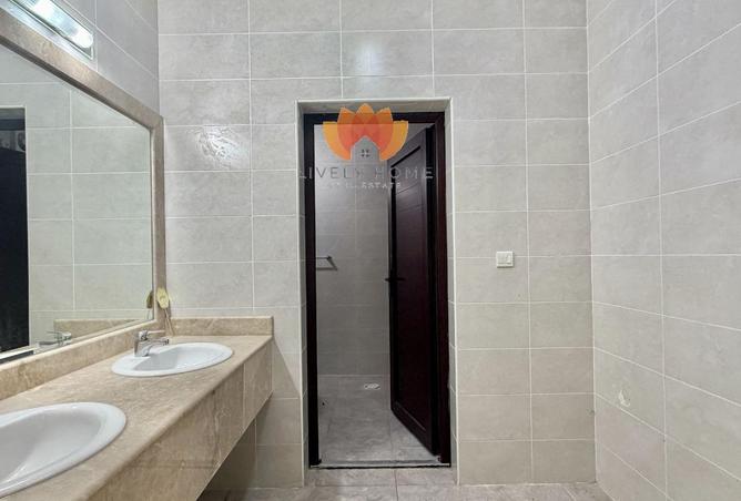 57515628 - Property Image 2