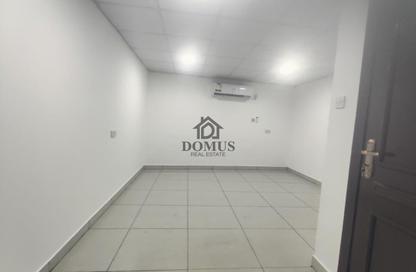 Apartment - 1 - 1 for rent in Tadmur Street - Old Airport Road - Doha