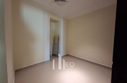 Apartment - 1 Bedroom - 2 Bathrooms for rent in East Porto Drive - Porto Arabia - The Pearl Island - Doha Apartment - 1 Bedroom - 2 Bathrooms for rent in East Porto Drive - Porto Arabia - The Pearl Island - Doha