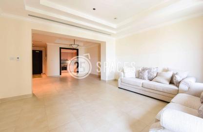 Apartment - 1 Bedroom - 2 Bathrooms for sale in West Porto Drive - Porto Arabia - The Pearl Island - Doha