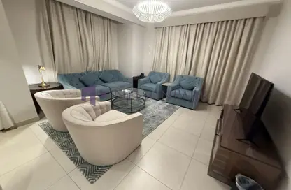 Apartment - 2 Bedrooms - 4 Bathrooms for rent in Viva East - Viva Bahriyah - The Pearl Island - Doha
