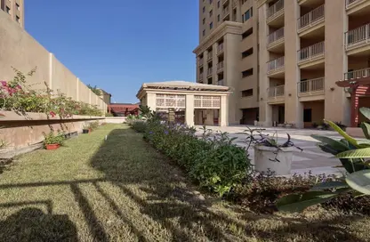 Apartment - 2 Bedrooms - 2 Bathrooms for rent in East Porto Drive - Porto Arabia - The Pearl Island - Doha