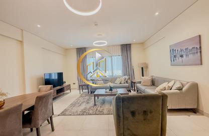Apartment - 3 Bedrooms - 4 Bathrooms for rent in West Walk - Al Waab - Doha