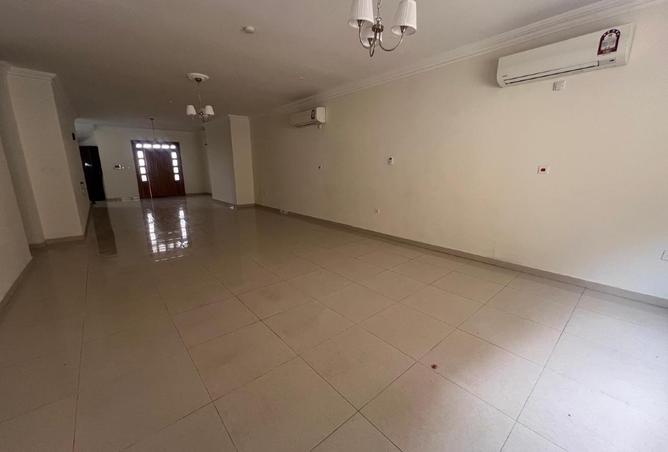 55581874 - Property Image 3