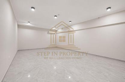Apartment - 3 Bedrooms - 3 Bathrooms for rent in Musheireb Apartments - Musheireb - Doha