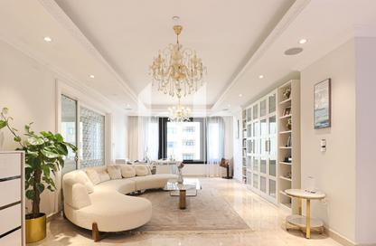 Apartment - 4 - 5 for sale in West Porto Drive - Porto Arabia - The Pearl Island - Doha