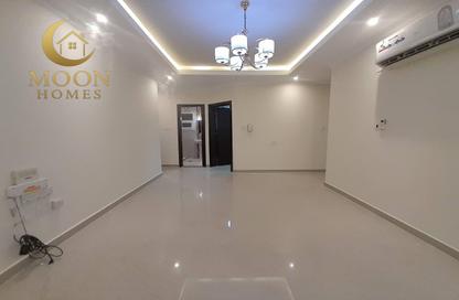 Apartment - 3 Bedrooms - 3 Bathrooms for rent in Al Mansoura - Al Mansoura - Doha