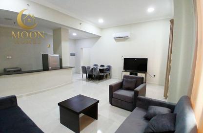 Apartment - 1 - 1 for rent in Umm Ghuwailina 4 - Umm Ghuwailina - Doha