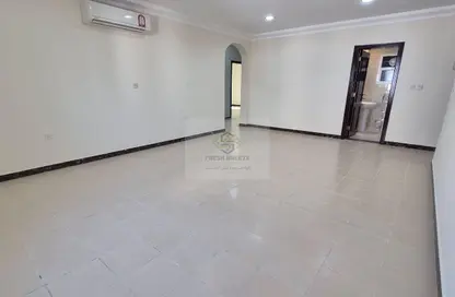 شقة - 3 غرف نوم - 3 حمامات للايجار في منتزه 7 - المنتزه - الدوحة شقة - 3 غرف نوم - 3 حمامات للايجار في منتزه 7 - المنتزه - الدوحة