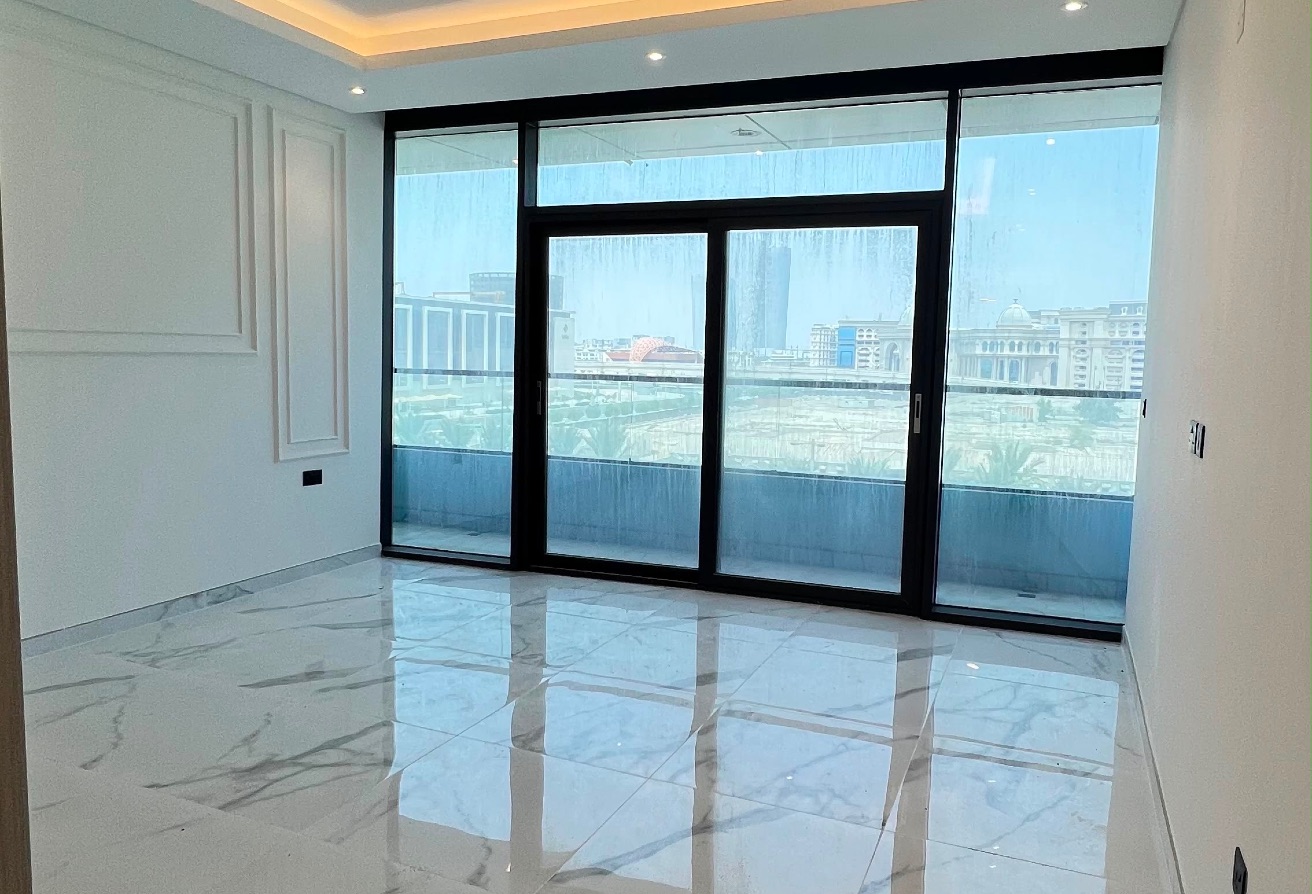 2BHK Semi Furnished | For Sale | Lusail Marina thumbnail 4