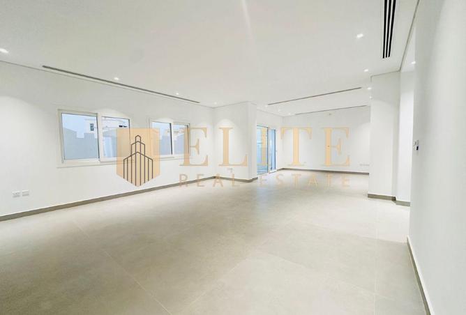 986022 - Property Image 3