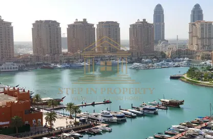 شقة - غرفة نوم - 2 حمامات للايجار في منازل تاون هاوس - بورتو أرابيا - جزيرة اللؤلؤة - الدوحة