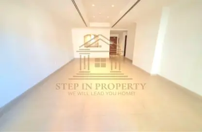 Apartment - 1 Bedroom - 2 Bathrooms for rent in Porto Arabia Townhouses - Porto Arabia - The Pearl Island - Doha