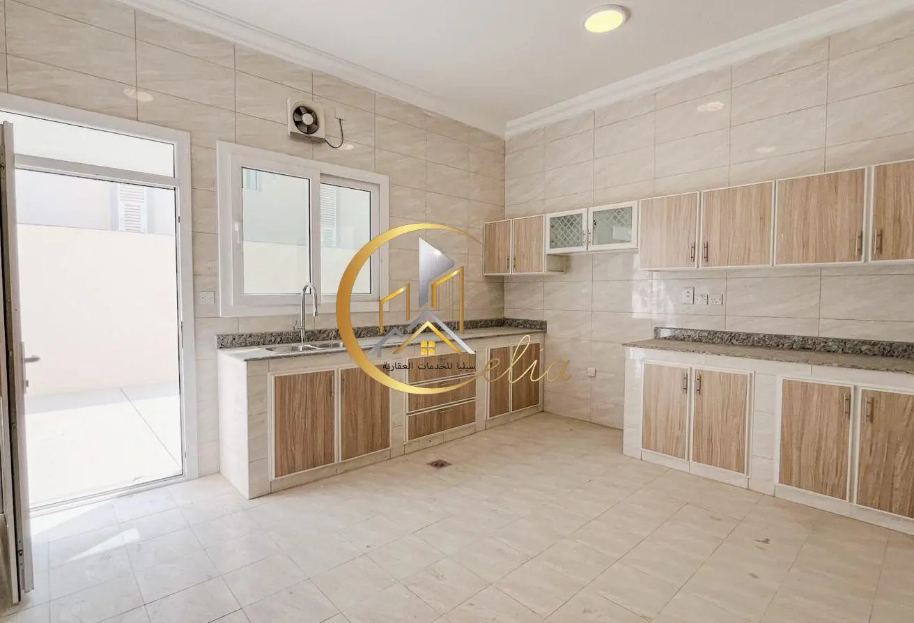 62182092 - Property Main Image