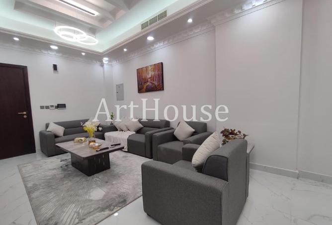 56023061 - Property Image 3