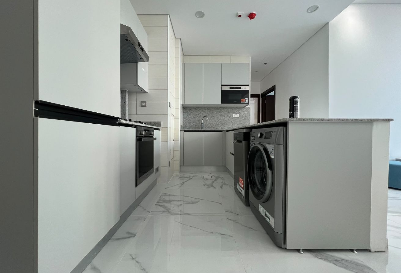 TWO BHK |FULLY FURNISHED|+ GRAND TERRACE IN LUSAIL thumbnail 7