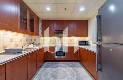 Apartment - 1 Bedroom - 2 Bathrooms for rent in West Porto Drive - Porto Arabia - The Pearl Island - Doha
