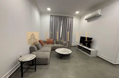 Apartment - 3 Bedrooms - 3 Bathrooms for rent in Al Nasr Street - Al Nasr - Doha