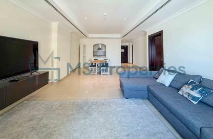 Apartment - 1 Bedroom - 2 Bathrooms for rent in East Porto Drive - Porto Arabia - The Pearl Island - Doha Apartment - 1 Bedroom - 2 Bathrooms for rent in East Porto Drive - Porto Arabia - The Pearl Island - Doha