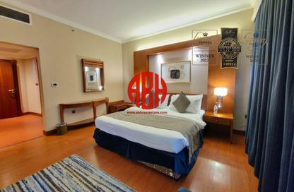 Apartment - 1 Bedroom - 2 Bathrooms for rent in West Bay Tower - West Bay - West Bay - Doha
