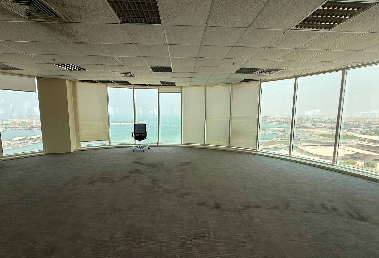 Full Floor | Sea View | 55/Sqm | Fully Fitted